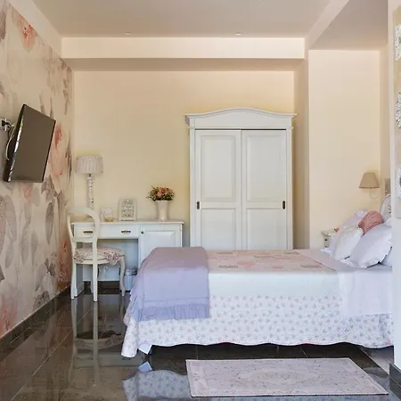 Blanc Maison Etna Relais & Charme 3*