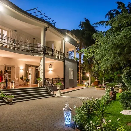 Blanc Maison Etna Relais & Charme Bed & Breakfast 3*