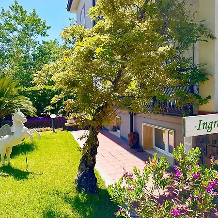 فندق مبيت وإفطار Blanc Maison Etna Relais & Charme