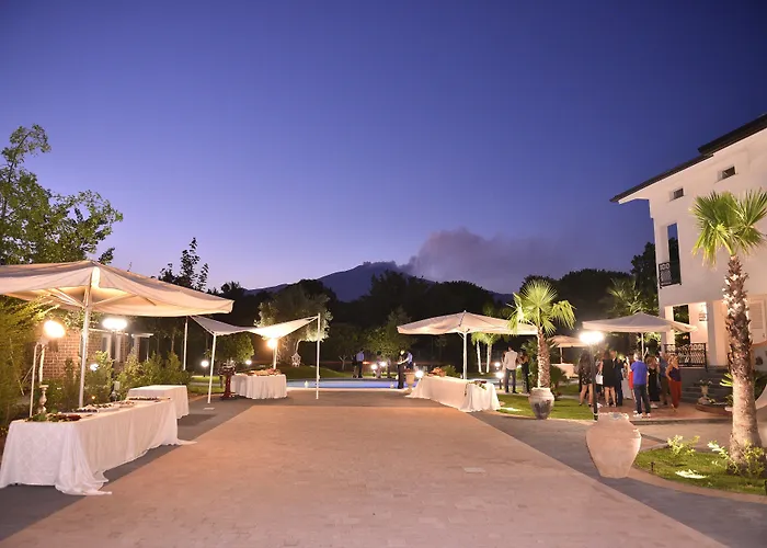 Blanc Maison Etna Relais & Charme ベッド・アンド・ブレックファスト 4*