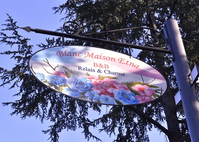Blanc Maison Etna Relais & Charme 4*